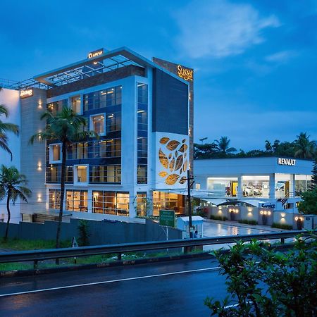 Sugar Business Hotel Kochi Екстер'єр фото