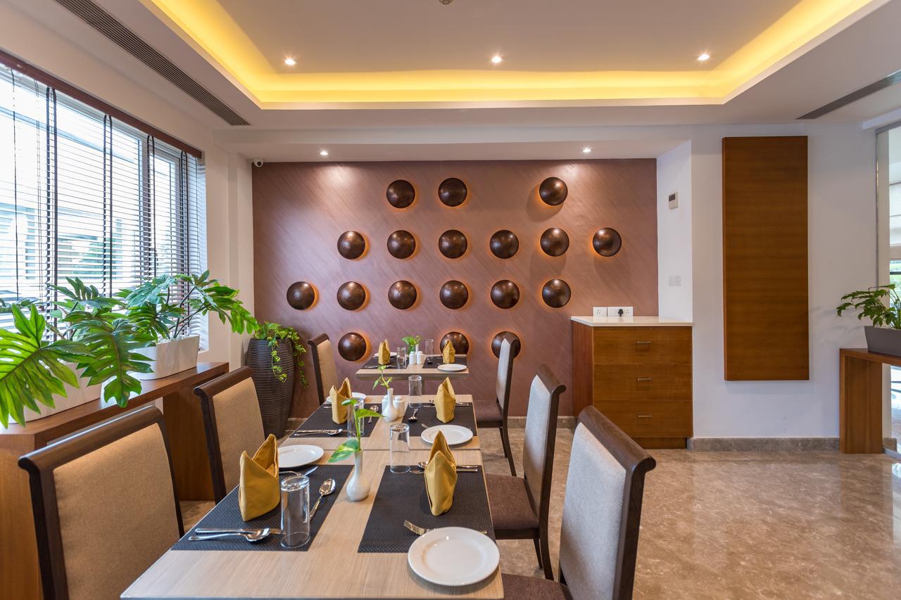 Sugar Business Hotel Kochi Екстер'єр фото