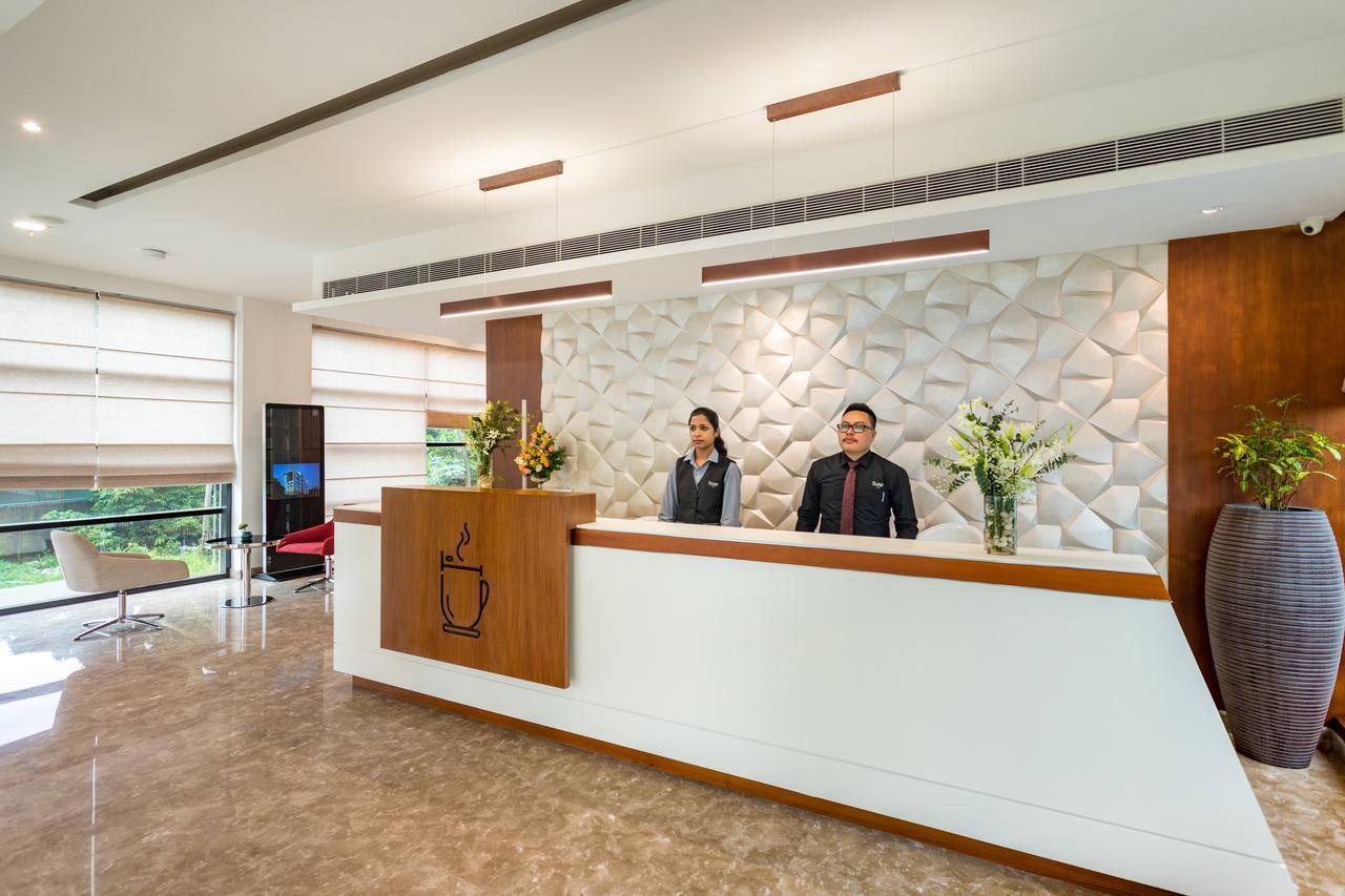 Sugar Business Hotel Kochi Екстер'єр фото