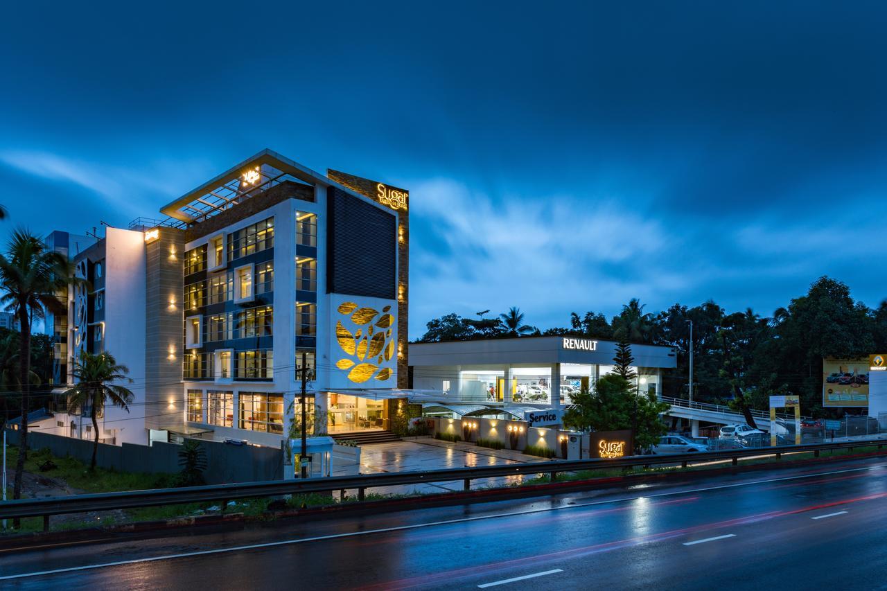 Sugar Business Hotel Kochi Екстер'єр фото